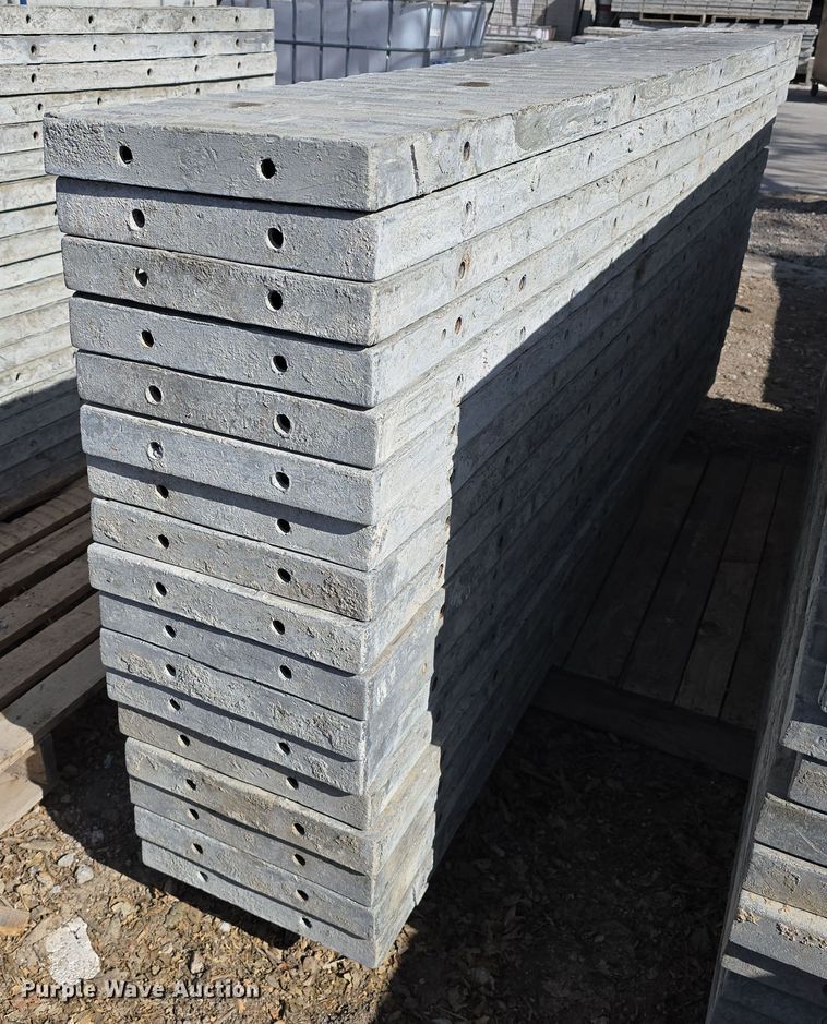 image for item EH8803 (17) 8' L x 14