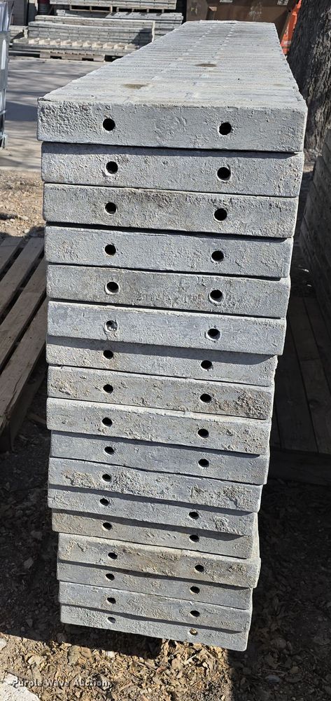 image for item EH8803 (17) 8' L x 14