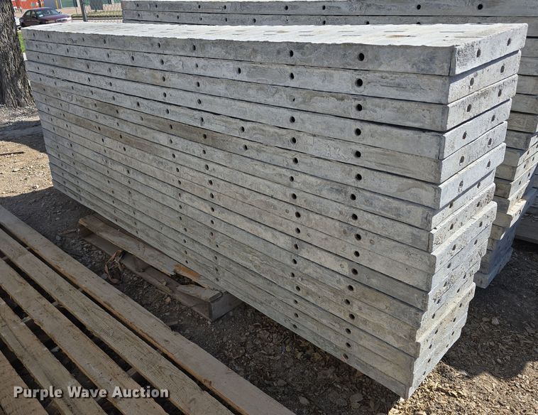 image for item EH8803 (17) 8' L x 14