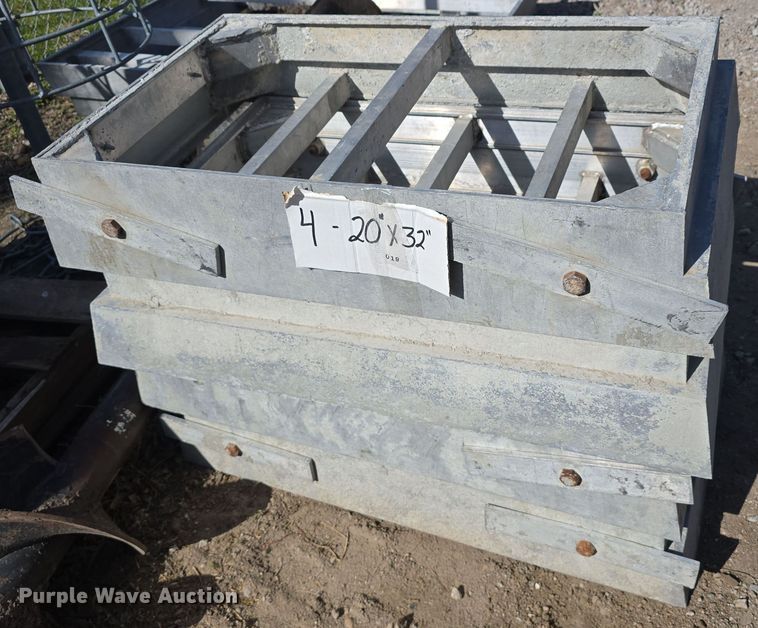 image for item EH8805 (8) concrete window forms