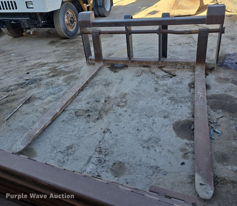 image for item EH8808 95.5