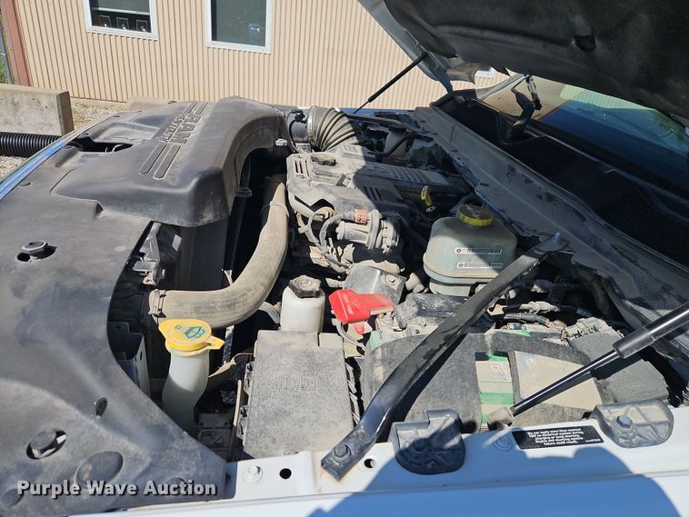 image for item EI8941 2022 Dodge Ram 5500 flatbed truck