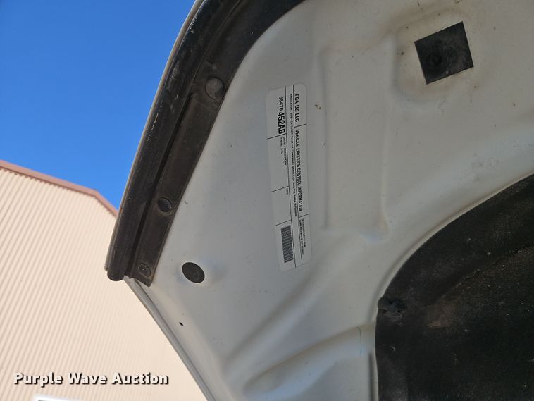 image for item EI8941 2022 Dodge Ram 5500 flatbed truck