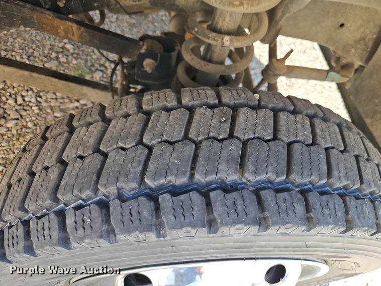 image for item EI8941 2022 Dodge Ram 5500 flatbed truck