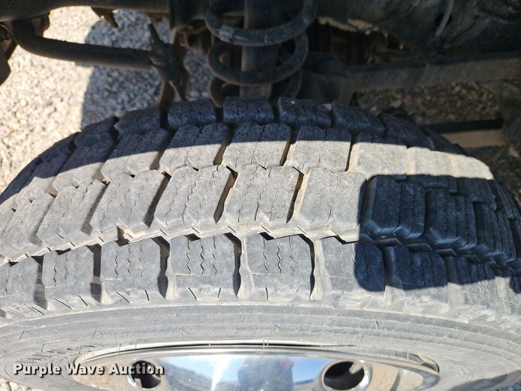 image for item EI8941 2022 Dodge Ram 5500 flatbed truck