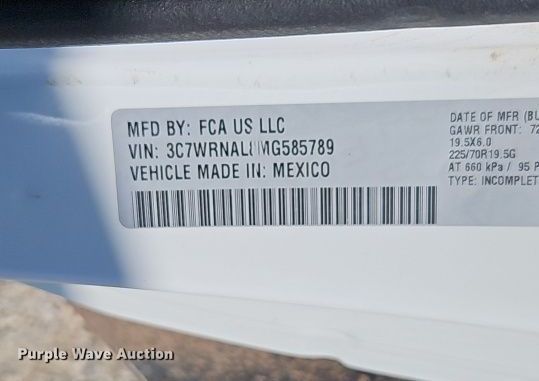 image for item EI8941 2022 Dodge Ram 5500 flatbed truck