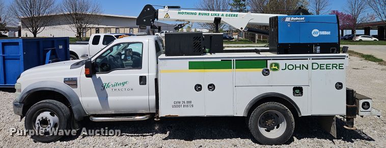 image for item EI8942 2010 Ford F550  utility / service truck