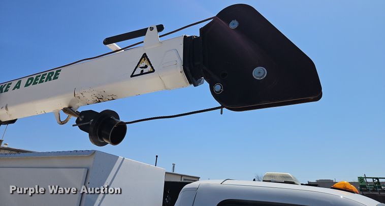 image for item EI8942 2010 Ford F550  utility / service truck