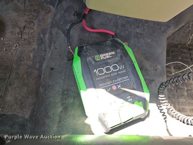 image for item EI8942 2010 Ford F550  utility / service truck