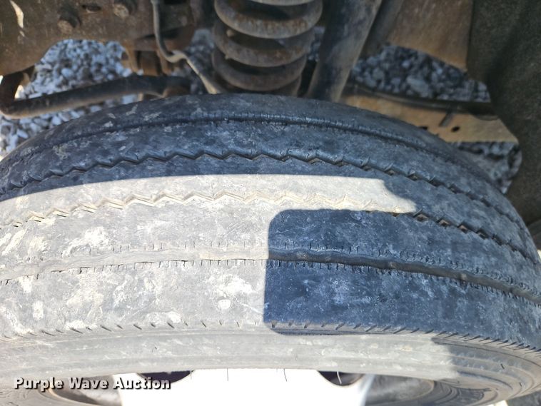 image for item EI8942 2010 Ford F550  utility / service truck