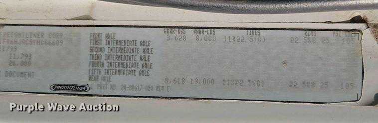 image for item EI8946 2000 Freightliner FL70 flatbed truck