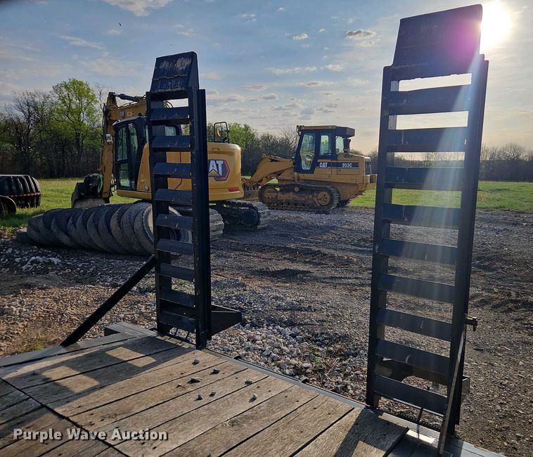 image for item EI8947 2019 Felling FT-16I equipment trailer