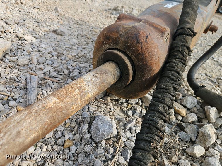 image for item EI8949 Caterpillar H55 breaker