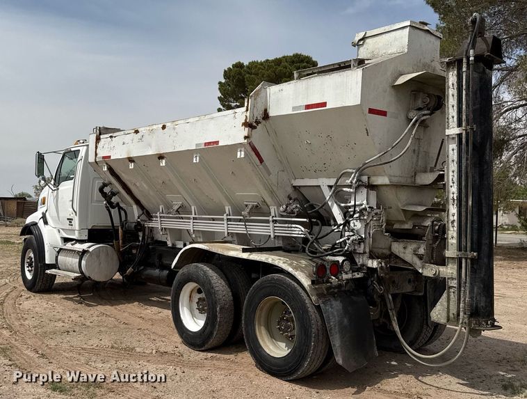 image for item EJ3594 2006 Sterling L9500 volumetric concrete mixer truck