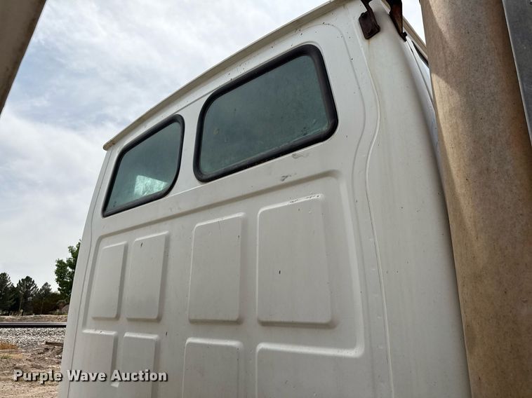 image for item EJ3594 2006 Sterling L9500 volumetric concrete mixer truck