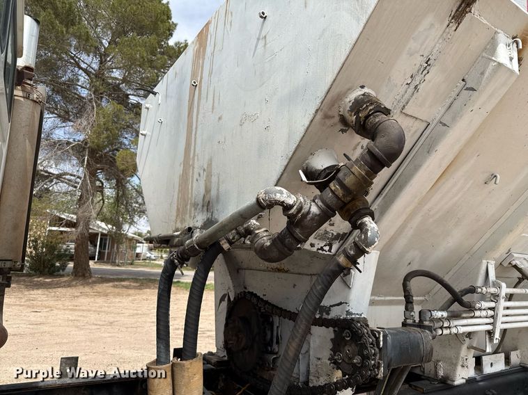 image for item EJ3594 2006 Sterling L9500 volumetric concrete mixer truck