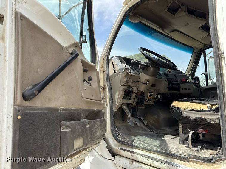 image for item EJ3594 2006 Sterling L9500 volumetric concrete mixer truck