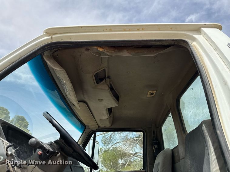 image for item EJ3594 2006 Sterling L9500 volumetric concrete mixer truck