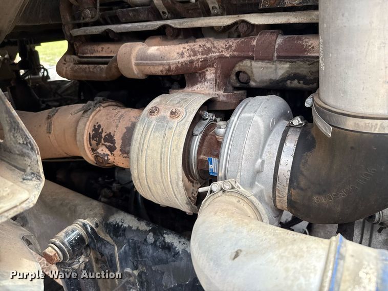 image for item EJ3594 2006 Sterling L9500 volumetric concrete mixer truck