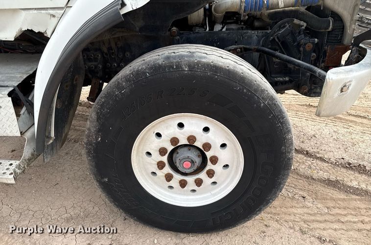 image for item EJ3594 2006 Sterling L9500 volumetric concrete mixer truck