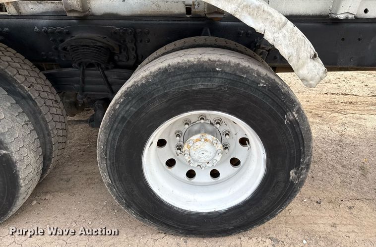 image for item EJ3594 2006 Sterling L9500 volumetric concrete mixer truck