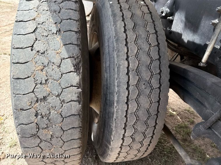 image for item EJ3594 2006 Sterling L9500 volumetric concrete mixer truck