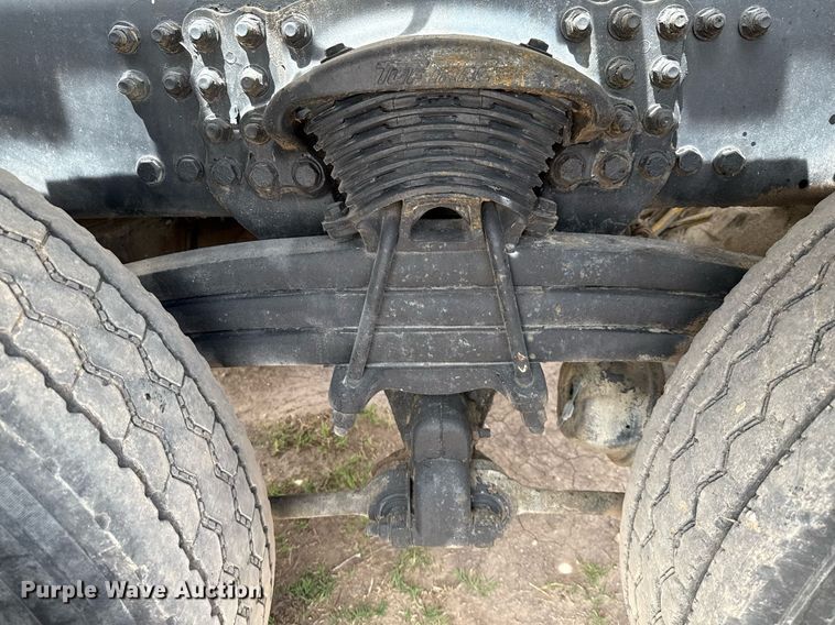 image for item EJ3594 2006 Sterling L9500 volumetric concrete mixer truck