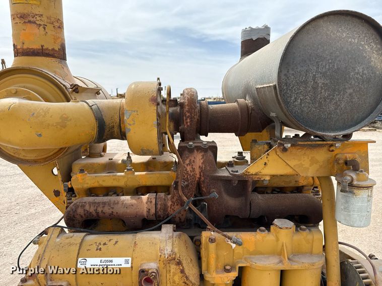 image for item EJ3596 Allis Chalmers HD-21 engine