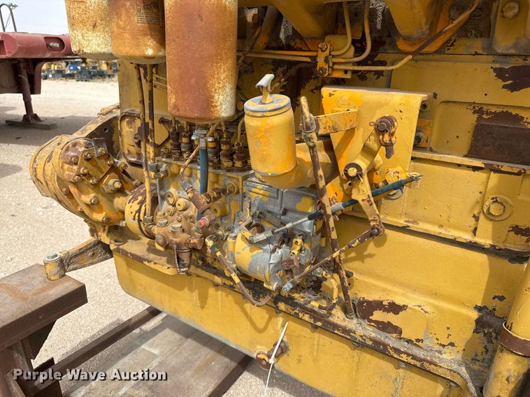 image for item EJ3596 Allis Chalmers HD-21 engine