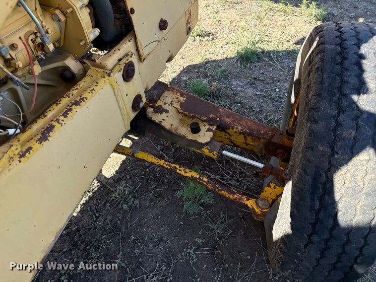 image for item EJ3615 (2) Ford backhoes