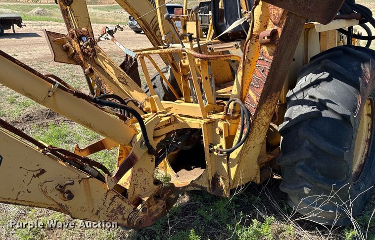 image for item EJ3615 (2) Ford backhoes