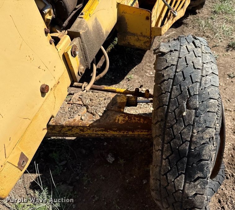 image for item EJ3615 (2) Ford backhoes