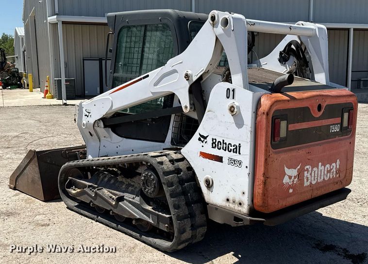 image for item EJ3620 2016 Bobcat T590 tracked skid steer loader