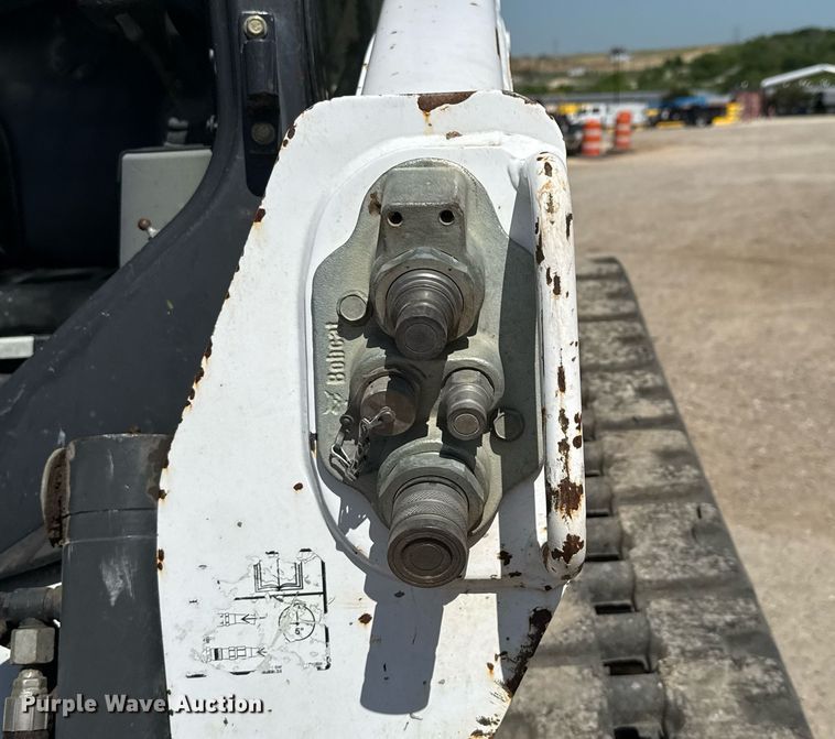 image for item EJ3620 2016 Bobcat T590 tracked skid steer loader