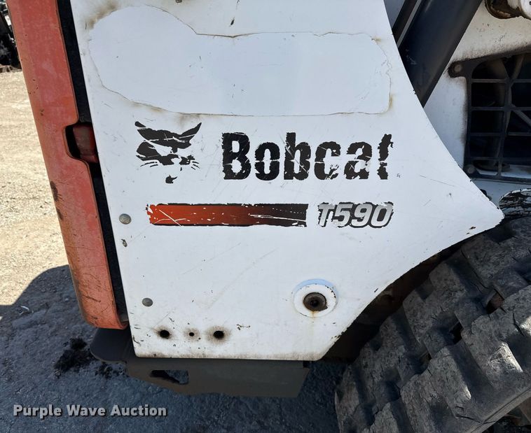 image for item EJ3620 2016 Bobcat T590 tracked skid steer loader