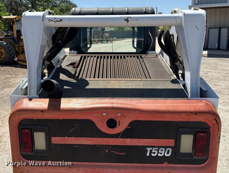 image for item EJ3620 2016 Bobcat T590 tracked skid steer loader