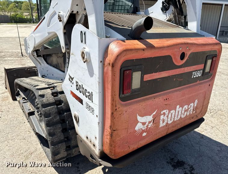 image for item EJ3620 2016 Bobcat T590 tracked skid steer loader