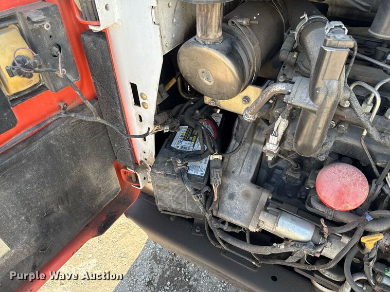 image for item EJ3620 2016 Bobcat T590 tracked skid steer loader