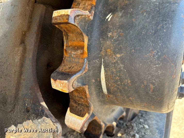 image for item EJ3620 2016 Bobcat T590 tracked skid steer loader