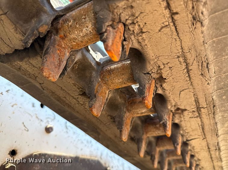 image for item EJ3620 2016 Bobcat T590 tracked skid steer loader