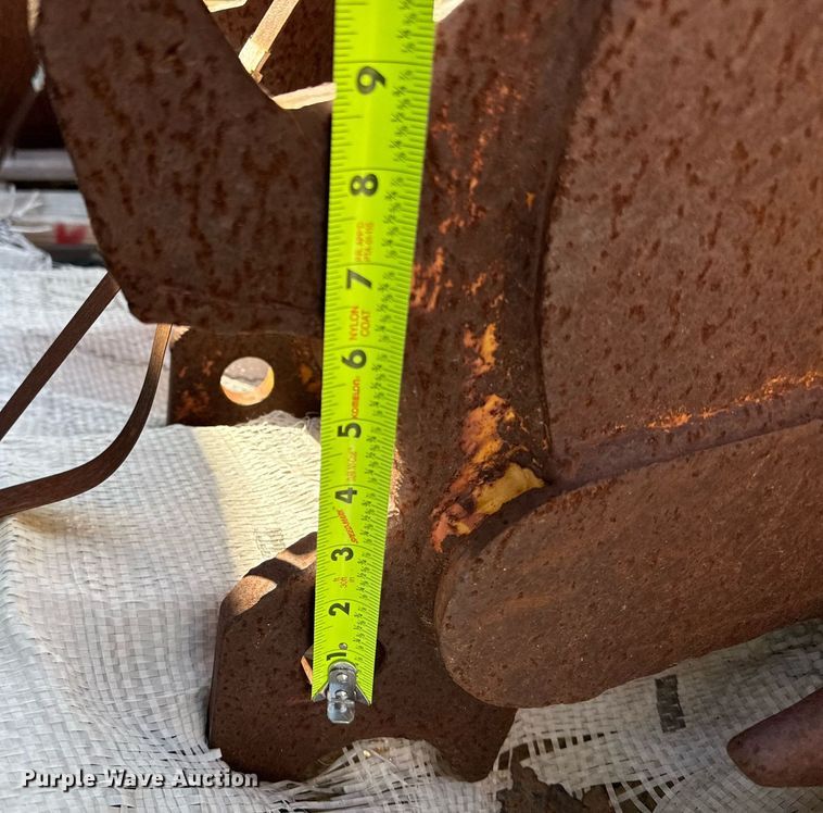 image for item EJ3622 (7) buckets