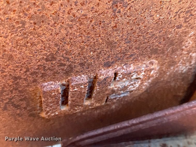 image for item EJ3622 (7) buckets