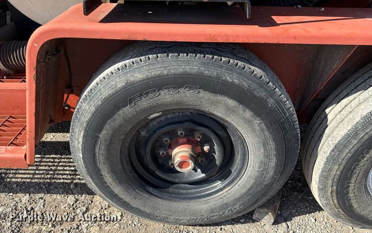 image for item EJ3623 2015 Ditch Witch FX30 vacuum excavator