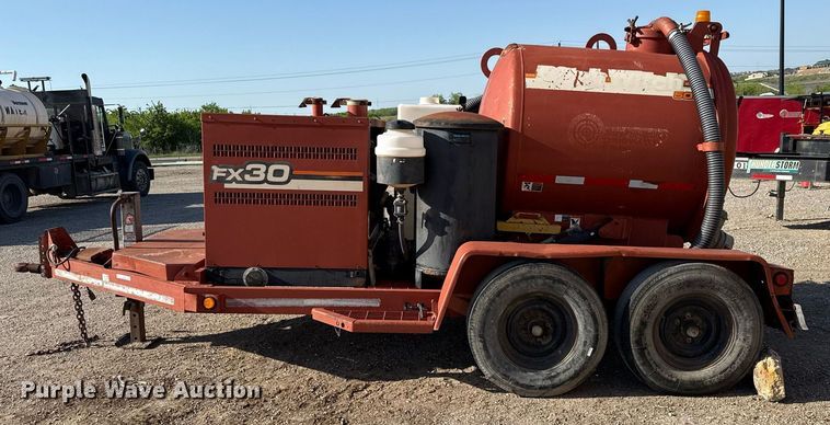 image for item EJ3624 2002 Ditch Witch FX30S vacuum excavator