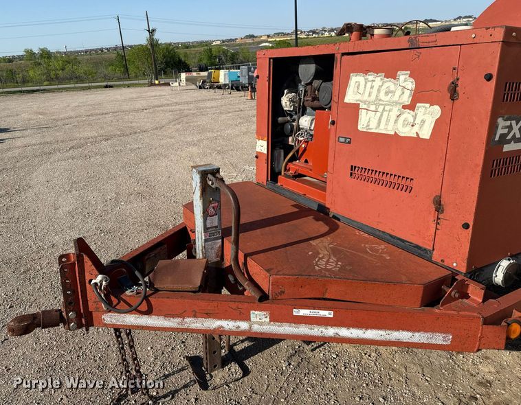 image for item EJ3624 2002 Ditch Witch FX30S vacuum excavator