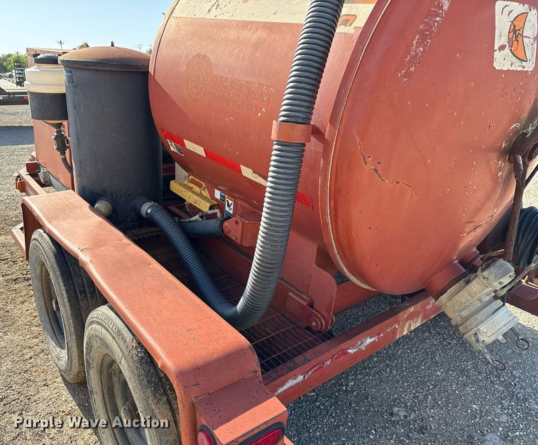 image for item EJ3624 2002 Ditch Witch FX30S vacuum excavator