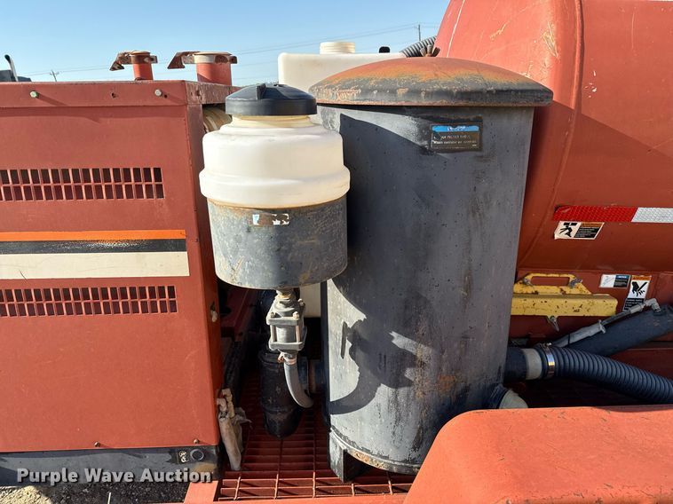 image for item EJ3624 2002 Ditch Witch FX30S vacuum excavator