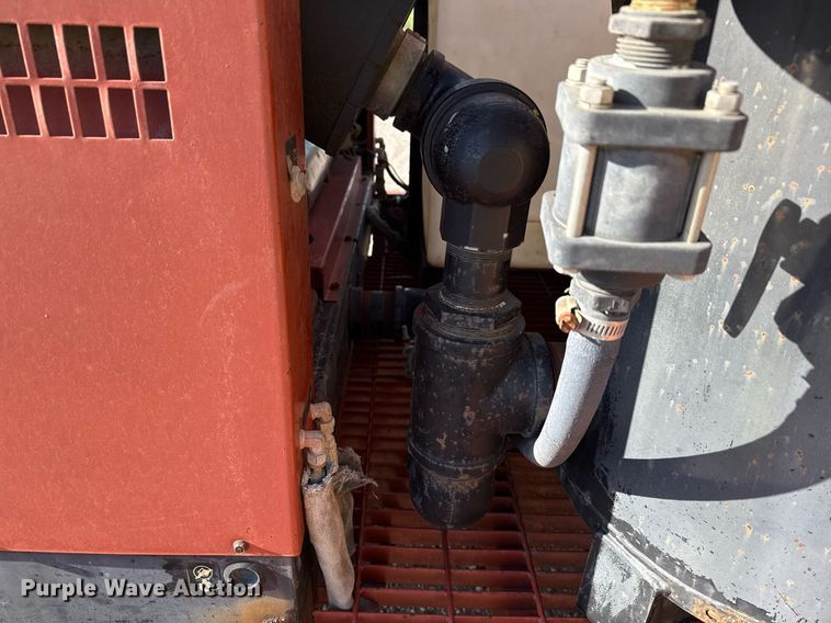 image for item EJ3624 2002 Ditch Witch FX30S vacuum excavator