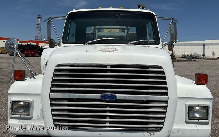 image for item EJ3631 1987 Ford LN8000F service truck with crash attenuator