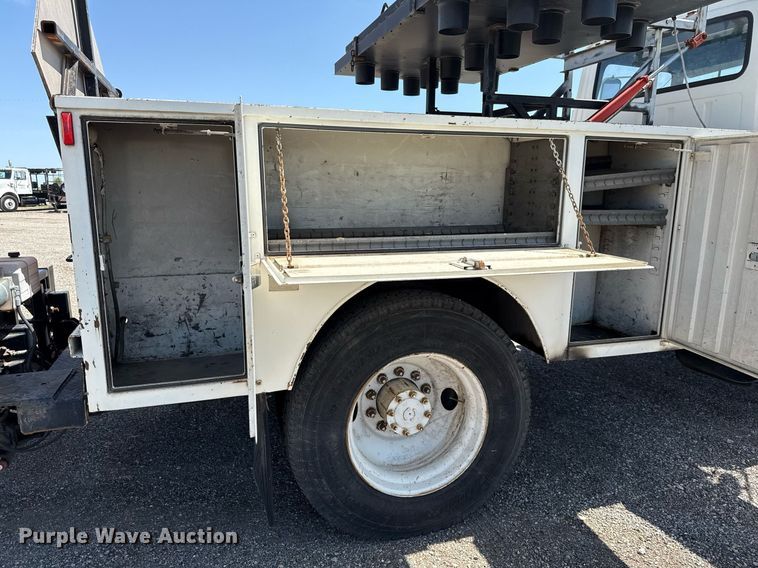 image for item EJ3631 1987 Ford LN8000F service truck with crash attenuator